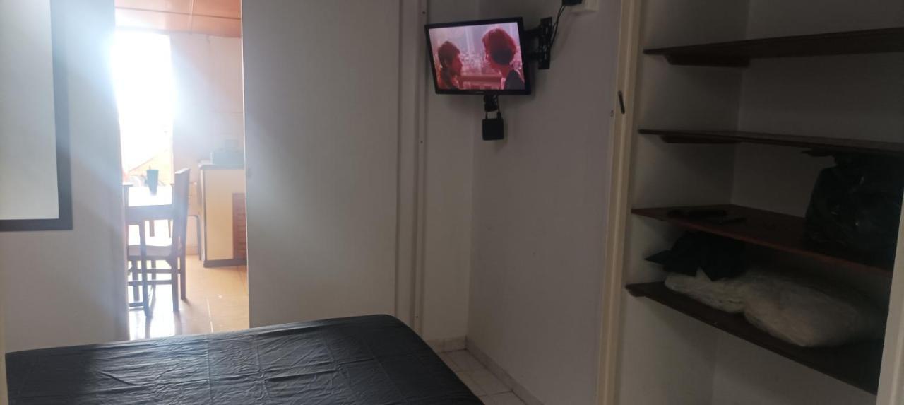 Hea Hospedaje Cerca Al Estadio Y La 70 Hotel เมเดยิน ภายนอก รูปภาพ