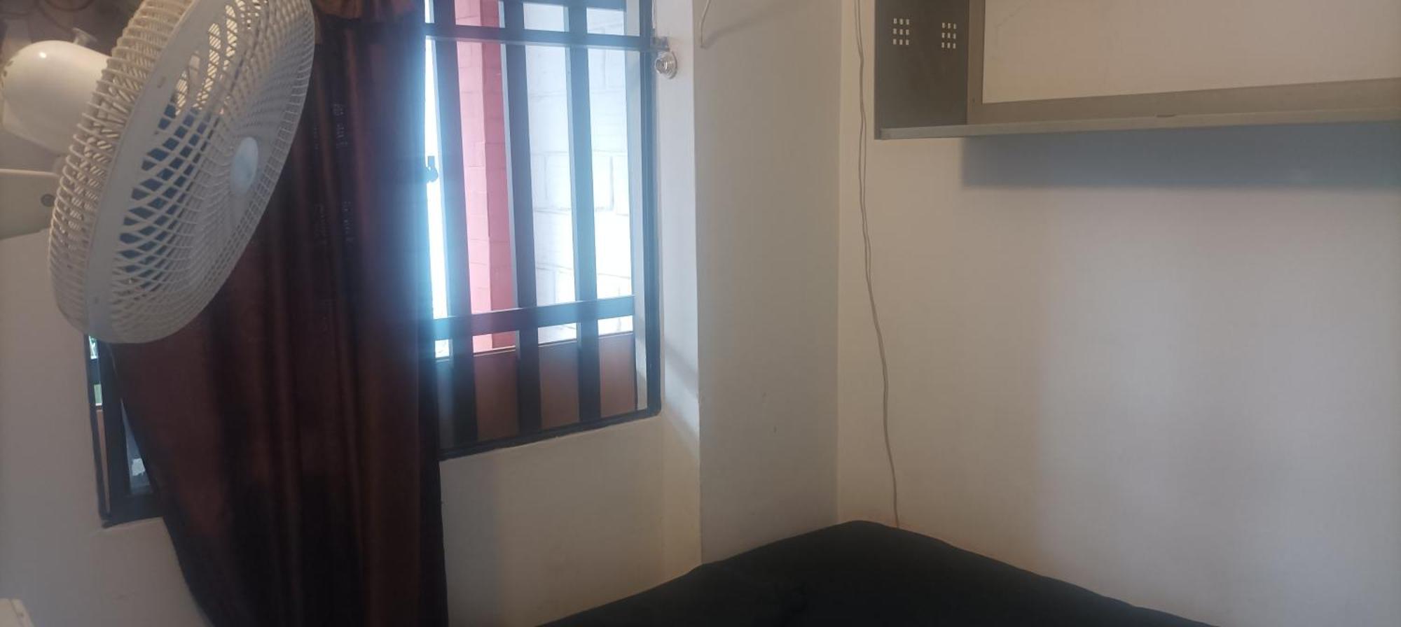 Hea Hospedaje Cerca Al Estadio Y La 70 Hotel เมเดยิน ห้อง รูปภาพ