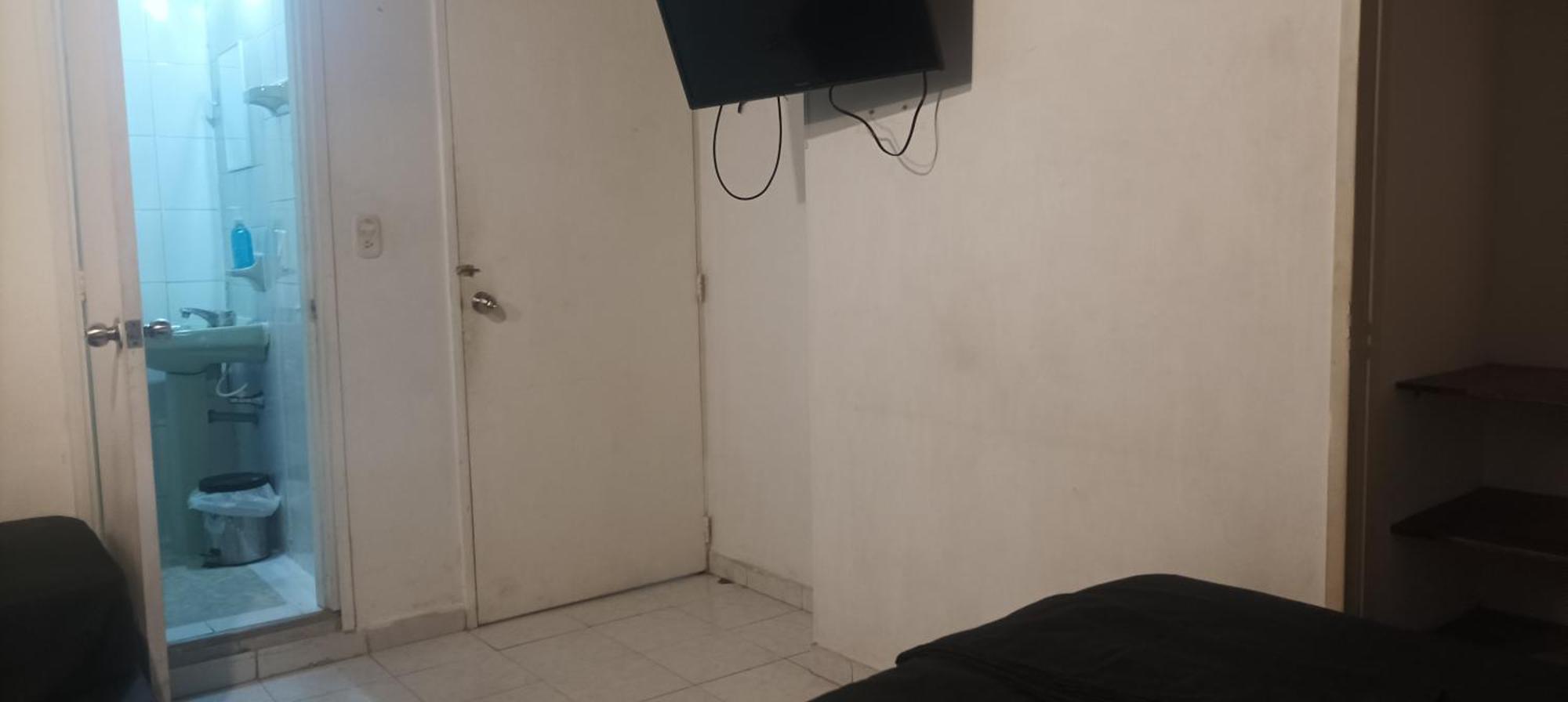 Hea Hospedaje Cerca Al Estadio Y La 70 Hotel เมเดยิน ห้อง รูปภาพ