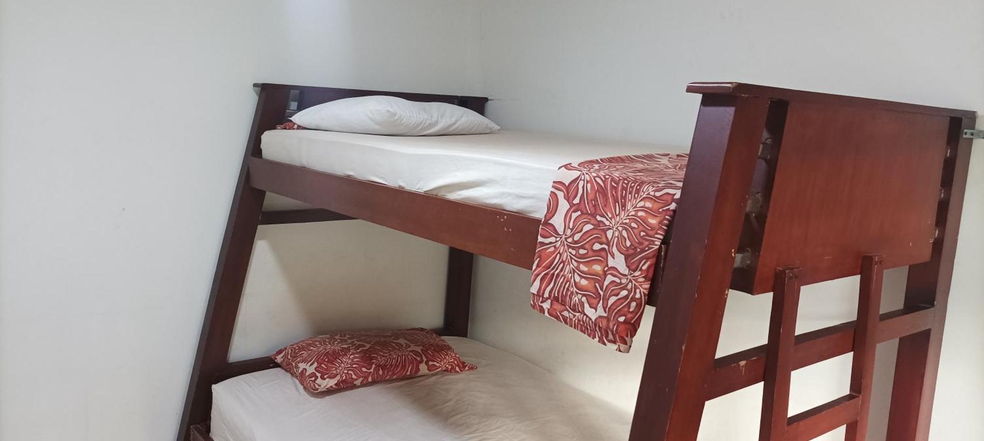 Hea Hospedaje Cerca Al Estadio Y La 70 Hotel เมเดยิน ห้อง รูปภาพ